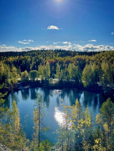 Рускеала, Горный Парк / Ruskeala, Mining Park в октябре — фото погоды (2025-10-03)