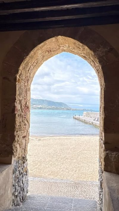 Cefalù - Lungomare в апреле — фото погоды (2026-04-23)