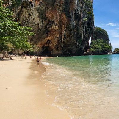 Pranang Beach в октябре — фото погоды (2024-10-27)