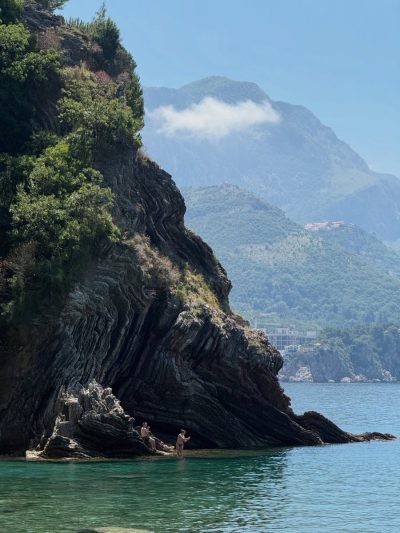 Bečići Beach в июне — фото погоды (2026-06-10)