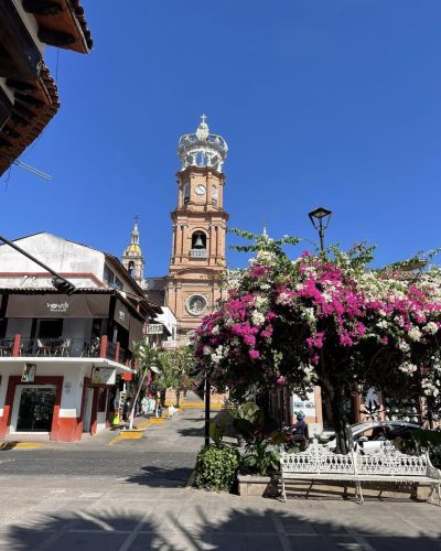 Church of Our Lady of Guadalupe (Puerto Vallarta) в апреле — фото погоды (2026-04-25)