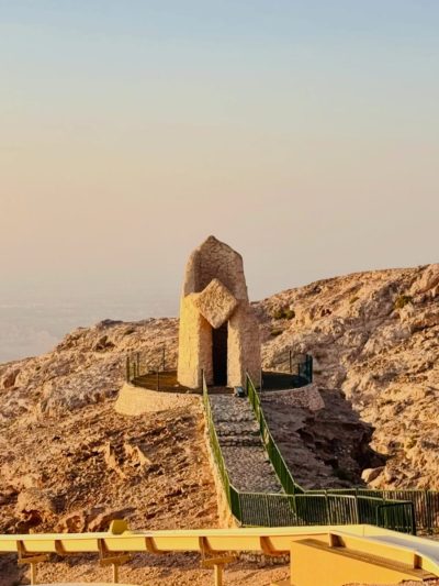 Аль-Айн в июне — фото погоды (2026-06-11)