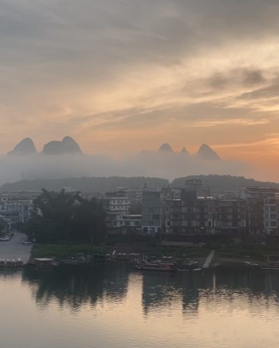 Yulong River, Yangshuo в сентябре — фото погоды (2025-09-18)