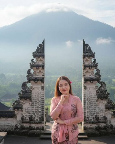 Pura Lempuyang в сентябре — фото погоды (2025-09-19)