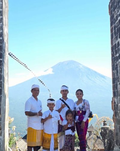 Pura Lempuyang в июне — фото погоды (2026-06-17)