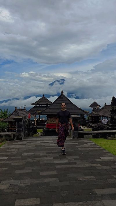 Lempuyang Temple , Bali в январе — фото погоды (2026-01-15)
