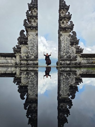 Lempuyang Temple , Bali в апреле — фото погоды (2026-04-05)