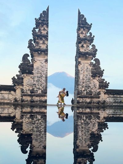 Lempuyang Temple , Bali в апреле — фото погоды (2026-04-11)