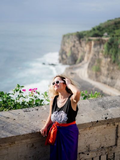 Uluwatu Temple в феврале — фото погоды (2026-02-16)