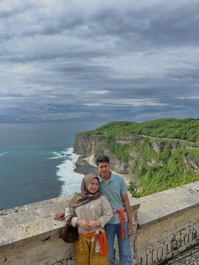 Uluwatu Temple в апреле — фото погоды (2026-04-23)