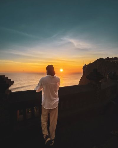 Uluwatu Temple в мае — фото погоды (2026-05-03)