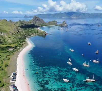 Pink beach komodo island - pulau komodo в марте — фото погоды (2026-03-22)