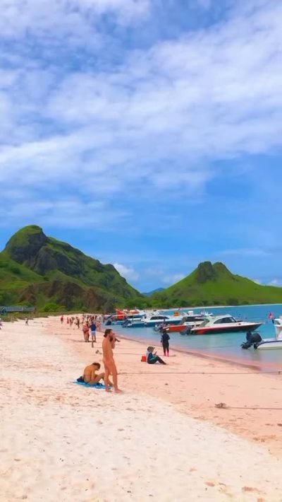 Pink beach komodo island - pulau komodo в мае — фото погоды (2026-05-26)