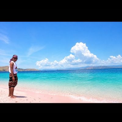 Pink beach komodo island - pulau komodo в июне — фото погоды (2026-06-01)