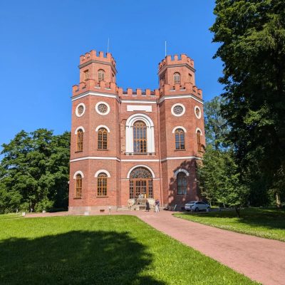 Александровский парк, Пушкин в июне — фото погоды (2026-06-25)