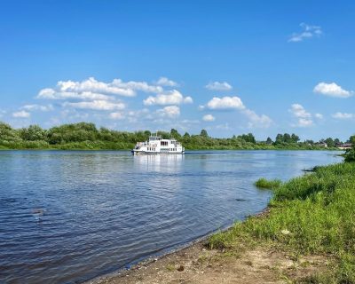 Sukhona River в июле — фото погоды (2024-07-04)