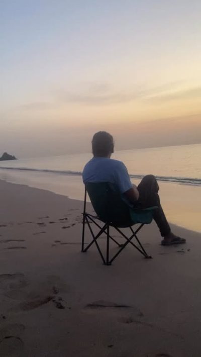 Khor Fakkan Beach в апреле — фото погоды (2026-04-25)