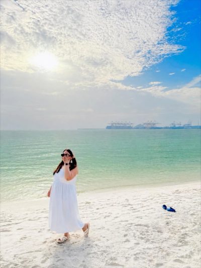 Khor Fakkan Beach в апреле — фото погоды (2026-04-26)