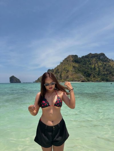 ทะเลแหวก Krabi Thailand в апреле — фото погоды (2026-04-30)