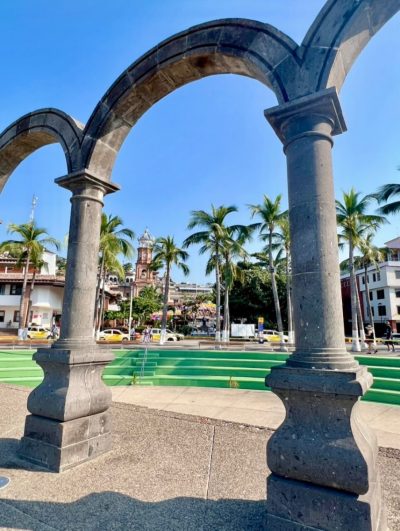 Hotel El Pescador - Puerto Vallarta — фото погоды в декабре (2025-12-01)