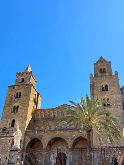 Cefalù Cathedral в апреле — фото погоды (2026-04-12)