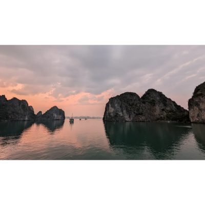 Bai Tu Long Bay, Vietnam в марте — фото погоды (2026-03-28)