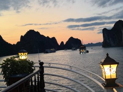 Bai Tu Long Bay, Vietnam в мае — фото погоды (2026-05-01)