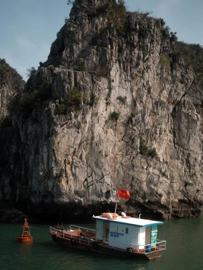 Bai Tu Long Bay, Vietnam в мае — фото погоды (2026-05-06)