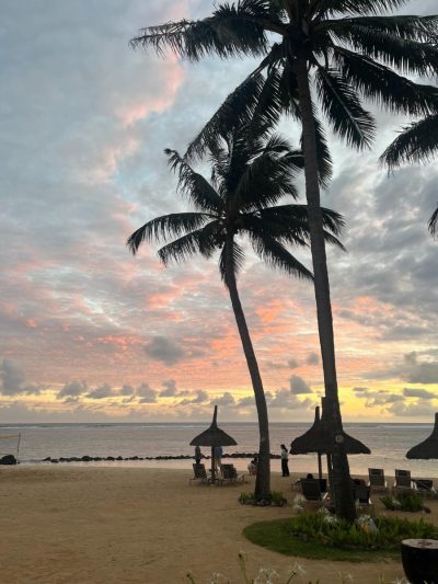 OUTRIGGER Mauritius Beach Resort — фото погоды в декабре (2025-12-30)