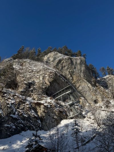 Тавдинские пещеры в январе — фото погоды (2026-01-19)
