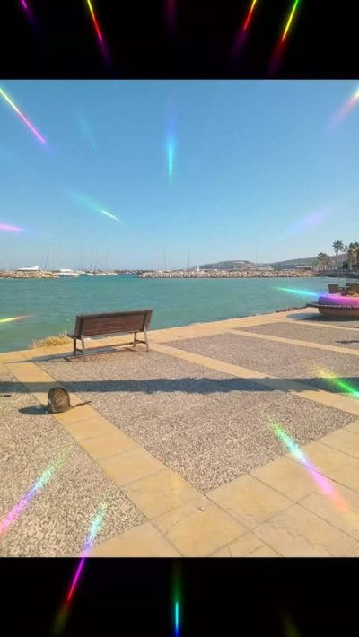 Çiftlik Köy, Çeşme Sahil в октябре — фото погоды (2025-10-25)
