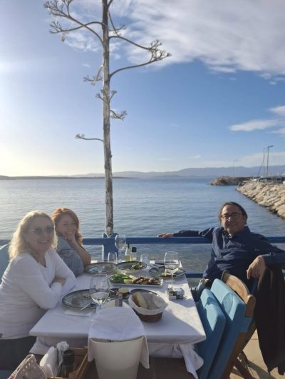 Çiftlik Köy, Çeşme Sahil в октябре — фото погоды (2025-10-27)