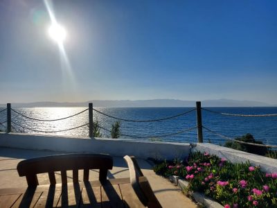 Çiftlik Köy, Çeşme Sahil в апреле — фото погоды (2026-04-28)