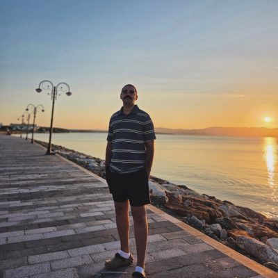 Çiftlik Köy, Çeşme Sahil в июне — фото погоды (2026-06-01)
