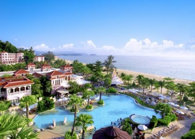 Centara Grand Beach Resort Phuket — фото погоды в марте (2026-03-17)