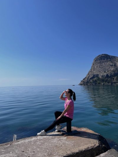 Крым, Алупка, Воронцовский Дворец и парк в июне — фото погоды (2026-06-10)