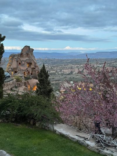Argos in Cappadocia в апреле — фото погоды (2026-04-30)