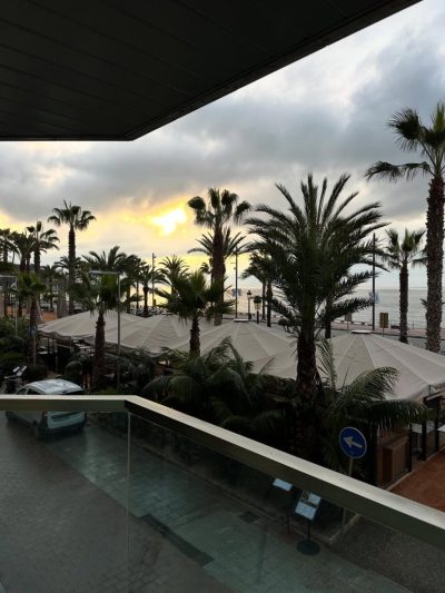 Lloret de Mar Beach в феврале — фото погоды (2026-02-28)