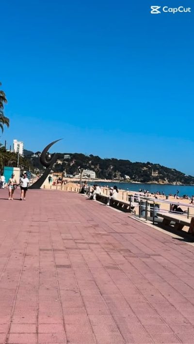 Lloret de Mar Beach в апреле — фото погоды (2026-04-28)