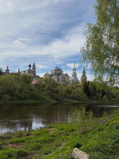 Город Торжок в мае — фото погоды (2026-05-08)
