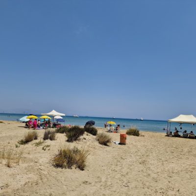 Lady's Mile Beach в июне — фото погоды (2025-06-11)