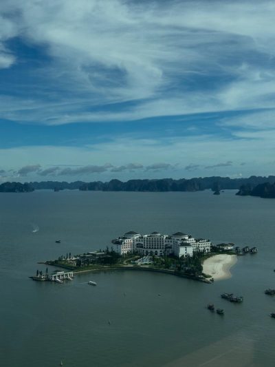 Halong Bay, Vietnam в ноябре — фото погоды (2025-11-01)