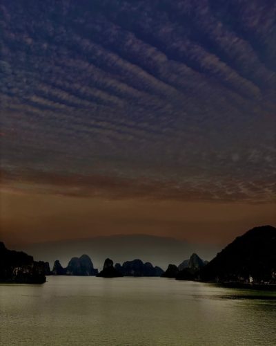 Halong Bay, Vietnam в январе — фото погоды (2026-01-13)