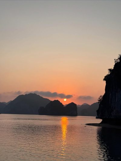 Halong Bay, Vietnam в январе — фото погоды (2026-01-16)