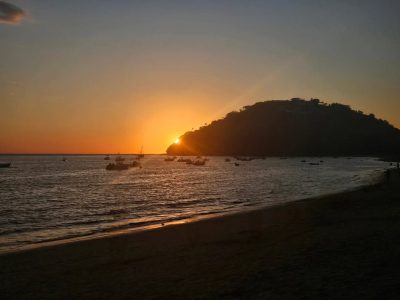 Ambondrona Beach в августе — фото погоды (2025-08-17)