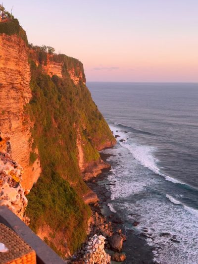 Malini Seafood & Sunset Uluwatu в июле — фото погоды (2026-07-12)