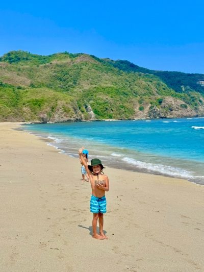 Pantai Mawun Lombok Tengah NTB в августе — фото погоды (2025-08-26)