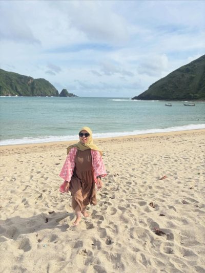 Pantai Mawun Lombok Tengah NTB в январе — фото погоды (2026-01-02)