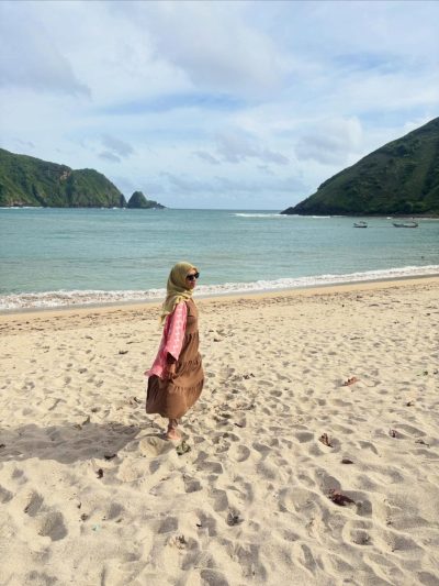 Pantai Mawun Lombok Tengah NTB в январе — фото погоды (2026-01-02)
