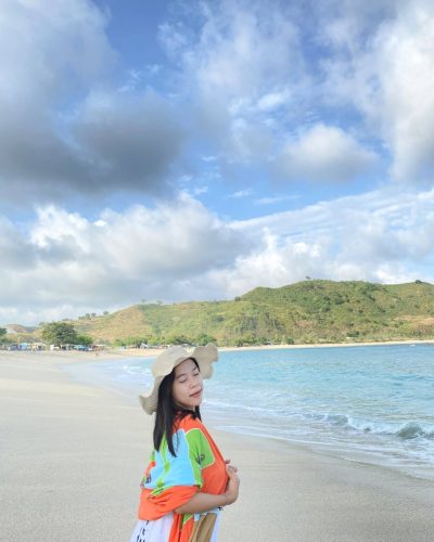 Pantai Mawun Lombok Tengah NTB в январе — фото погоды (2026-01-06)